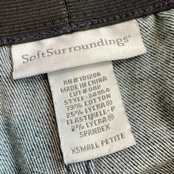 SOFT SURROUNDINGS Straight Leg Pull On Blue Denim Jeans  XS Petite Style 34954 - Picture 3 of 6